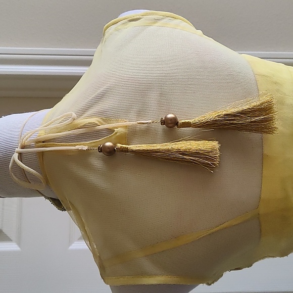 Designer Yellow crochet lace and diamond work 2 piece 2 way Anarkali XS - Picture 9 of 15